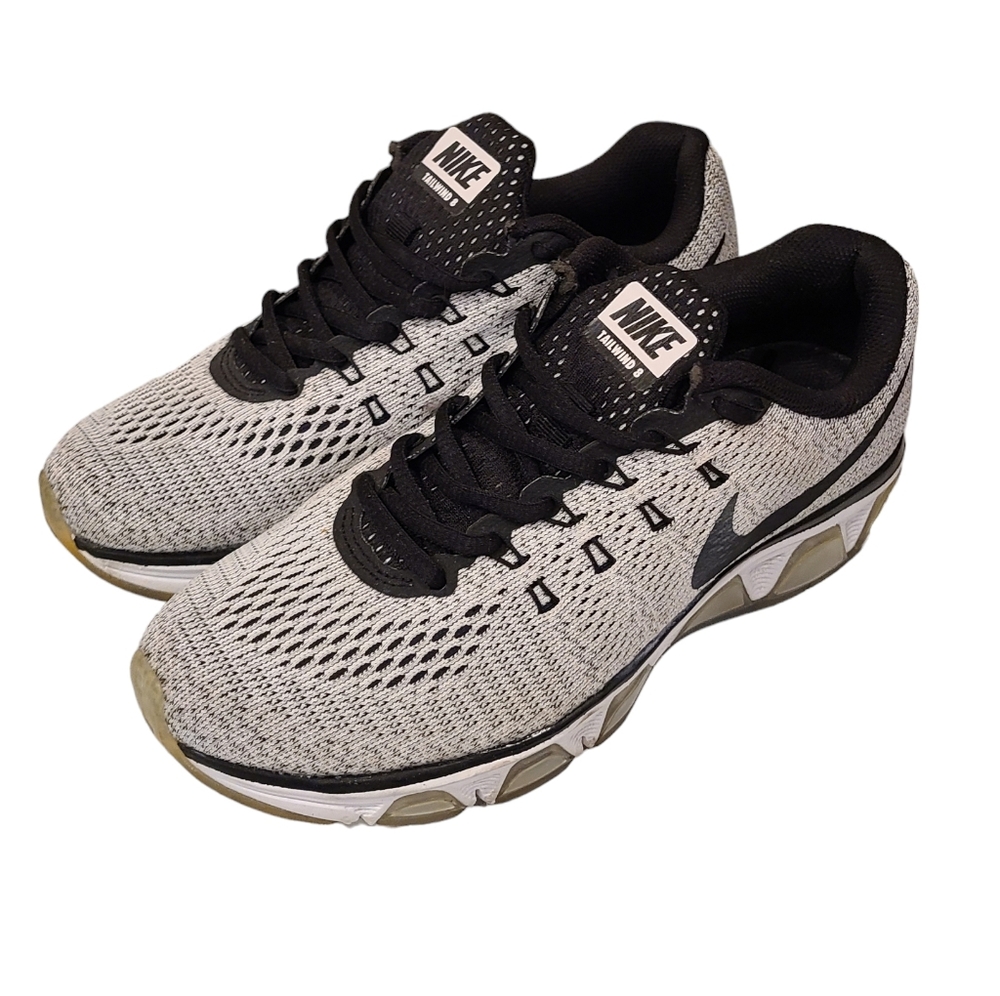 Nike Women's Size 9.5 AirMax Tailwind 8 Gray Knit Running Shoes